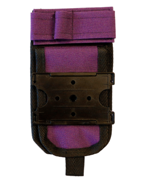 Lila hoitajatasku ID-kotelolla