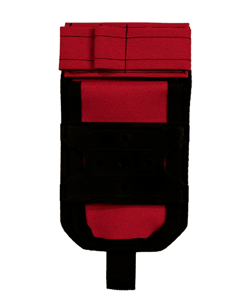 Punainen hoitajatasku ID-kotelolla